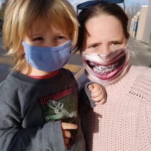 Meet your Posher, Stephanie